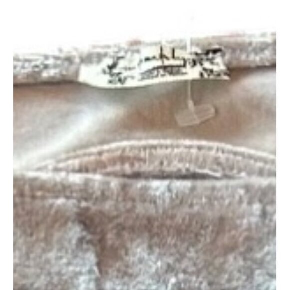 Free People Intimately ‘Midnight Mood Velvet Crop’ Puff Sleeve With Open Back - Picture 7 of 8